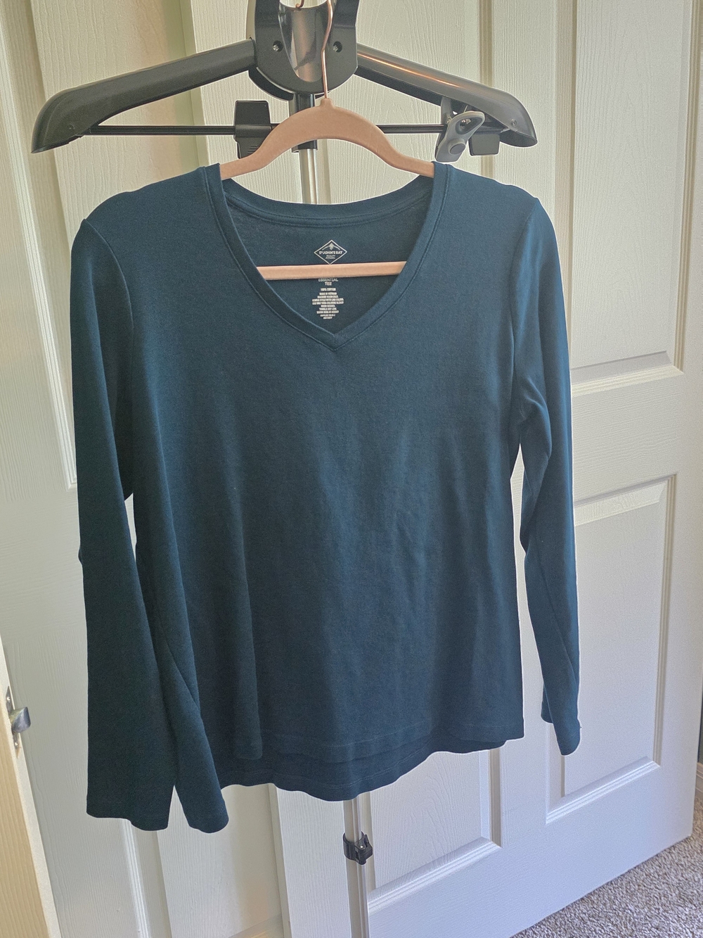 St. John's Bay Women's V-Neck Long-Sleeve Sweater in Teal